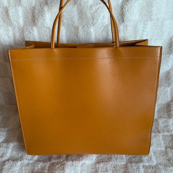 Pre-owned! Rare! Coach C9807 Cashin Carry 32 In Papaya Glovetanned Leather Tote - Picture 5 of 13